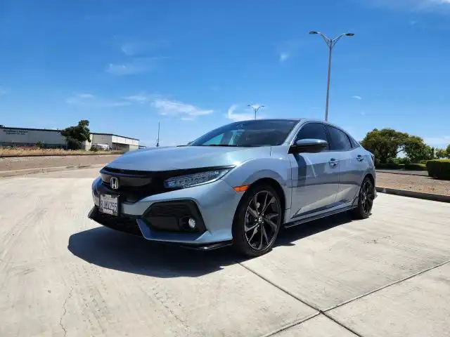 2017 Honda Civic Sport Touring CVT's photo