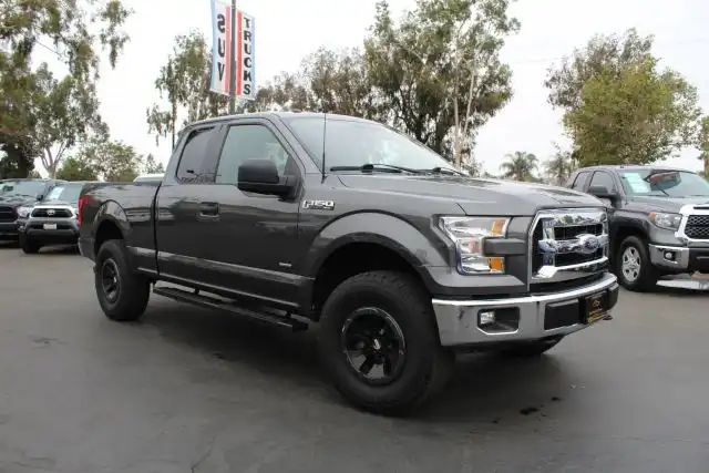 2017 Ford F-150 XLT 4x4 SuperCab 6-1/2 Box's photo