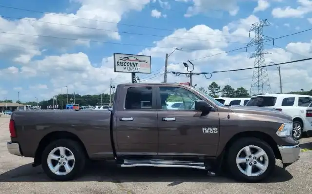 2018 RAM 1500 SLT 4x4 Quad Cab 6'4's photo