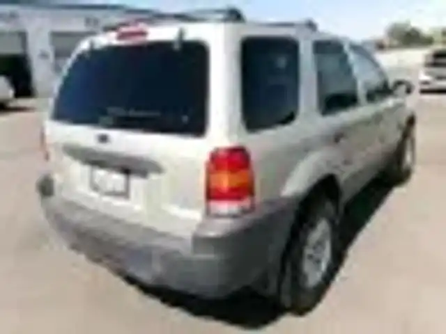 2005 Ford Escape XLT Sport 4WD's photo
