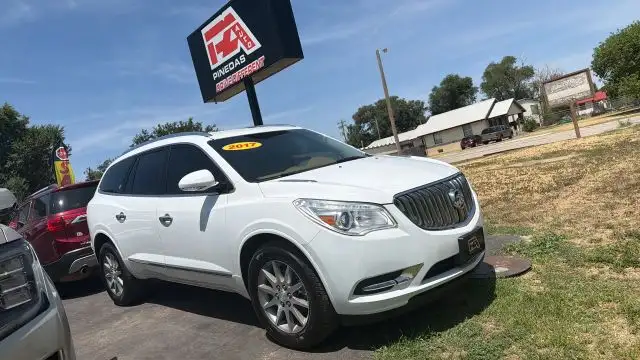 2017 Buick Enclave Leather's photo
