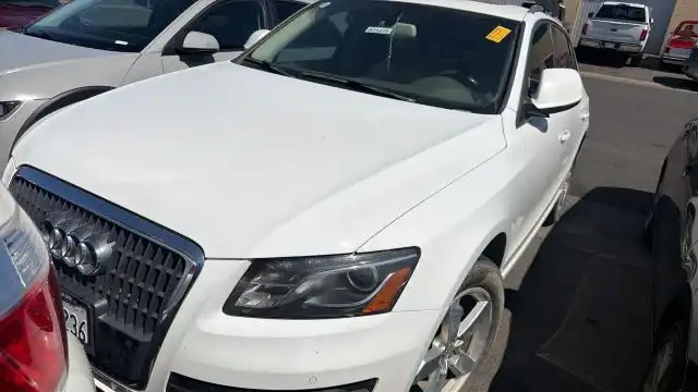 2012 Audi Q5 2.0T quattro Tiptronic Premium's photo