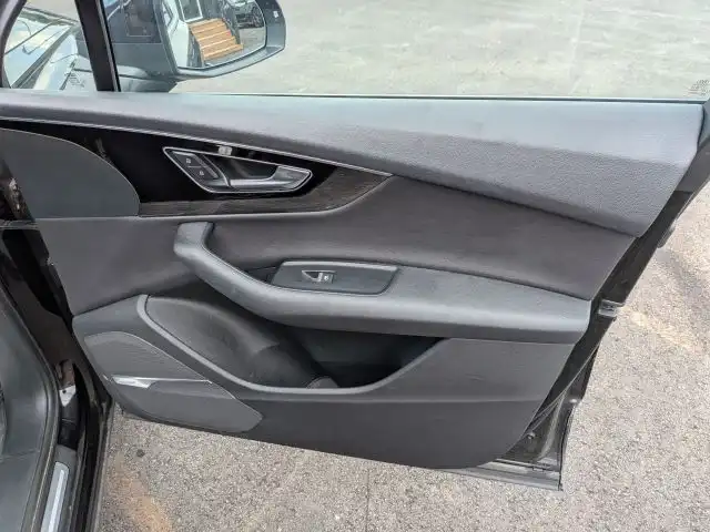 2018 Audi Q7 3.0T quattro tiptronic Premium Plus's photo