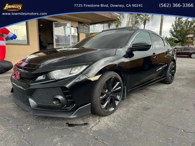 2018 Honda Civic Si w/Summer Tires's photo