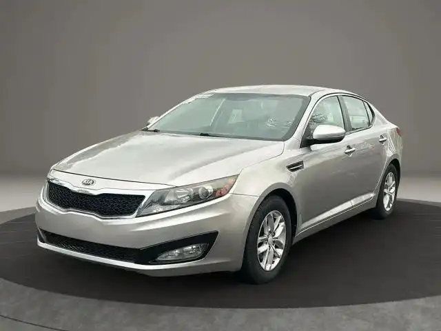 2013 Kia Optima LX AT's photo