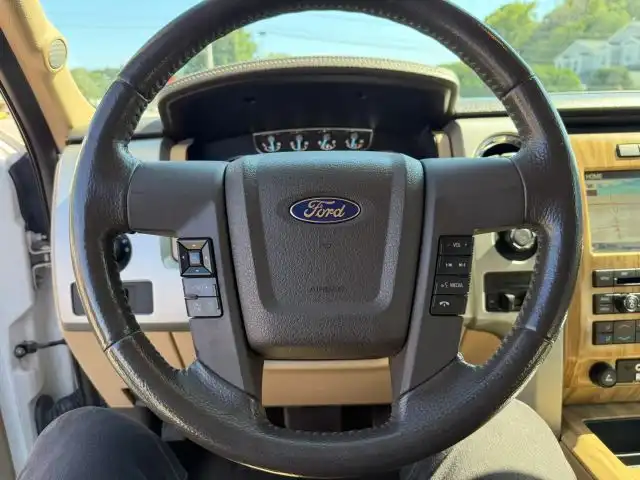 2011 Ford F-150 Lariat 4x4 SuperCrew 145-in's photo