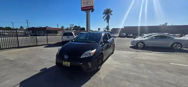 2012 Toyota Prius Two's photo