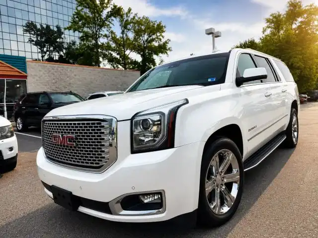 2016 GMC Yukon Denali AWD's photo