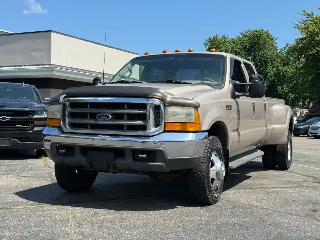 1999 Ford F-350's photo