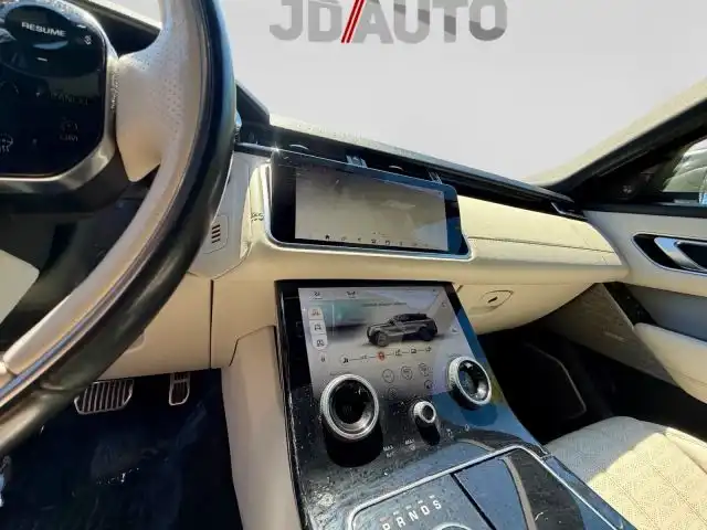 2020 Land Rover Range Rover Velar R-Dynamic HSE V6's photo
