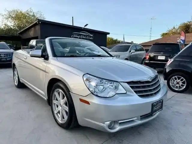 2008 Chrysler Sebring Touring's photo