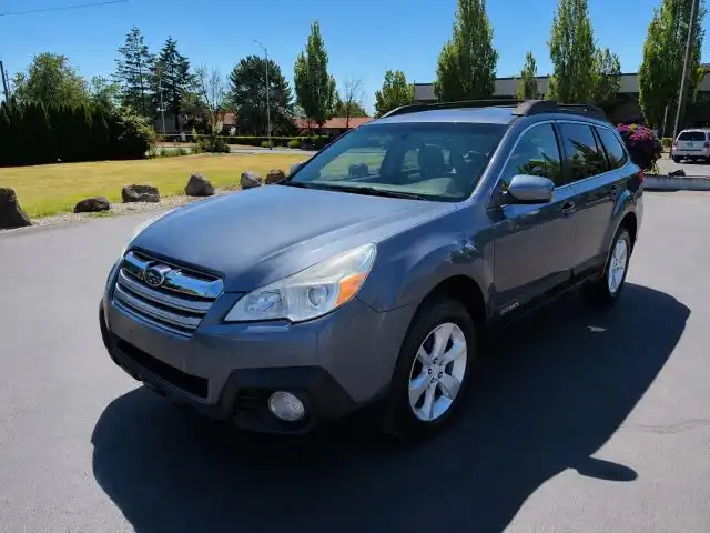 2014 Subaru Outback 2.5i Premium CVT PZEV's photo