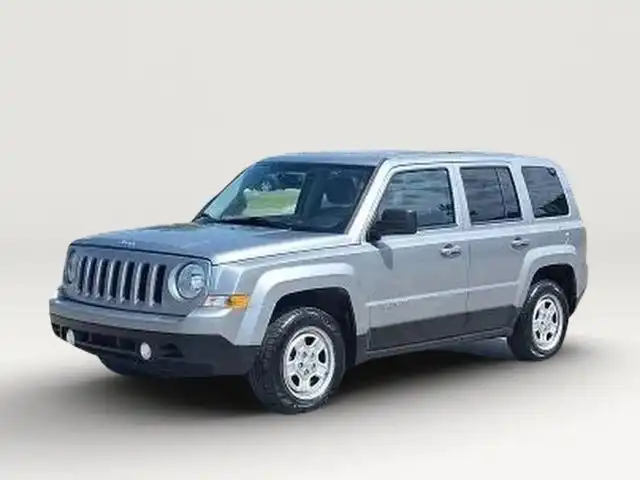 2016 Jeep Patriot Sport's photo