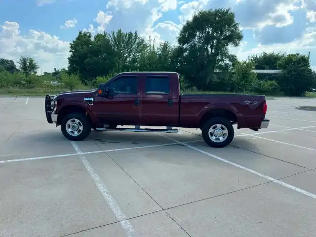 2009 Ford F-250 XLT 4x4 Crew Cab 156 in's photo
