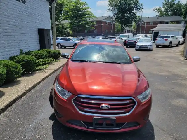 2014 Ford Taurus Limited FWD's photo