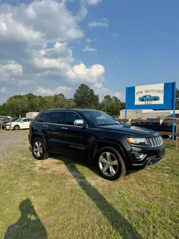 2016 Jeep Grand Cherokee Overland 4WD's photo