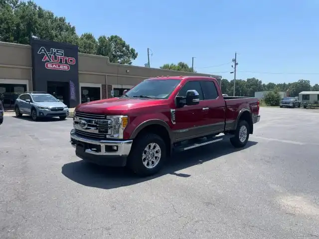 2017 Ford F-250 Lariat 4x4 SuperCab 6-3/4' Box's photo