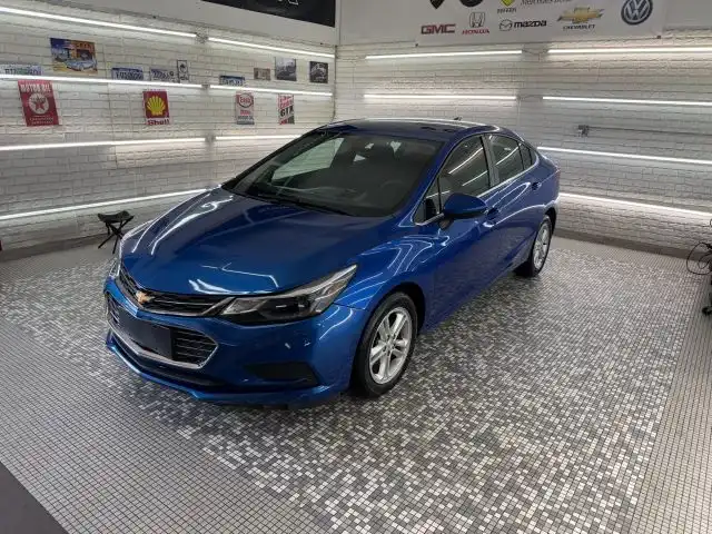 2017 Chevrolet Cruze LT Auto's photo