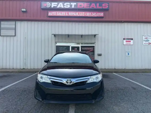 2014 Toyota Camry 2.5 Auto L's photo