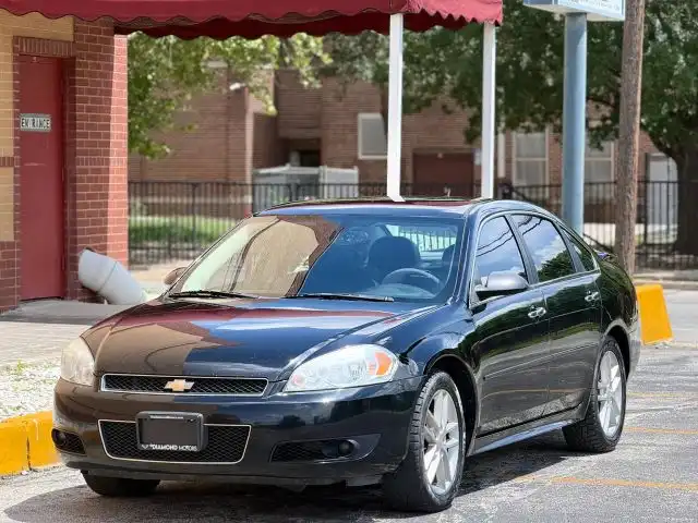 2018 Ford Taurus SEL FWD's photo