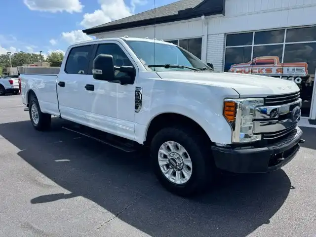 2020 Ford F-250 XL Crew Cab 8' Box's photo