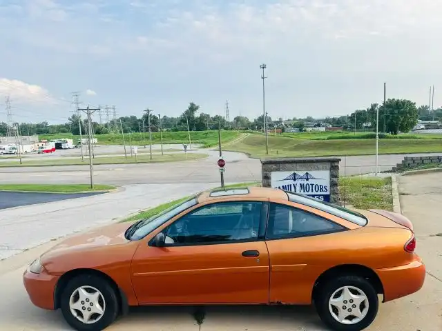 2004 Chevrolet Cavalier Base's photo