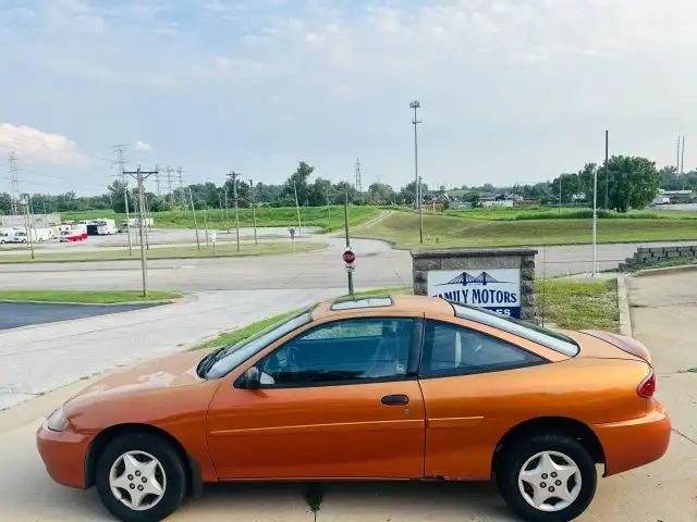 2004 Chevrolet Cavalier Base's photo