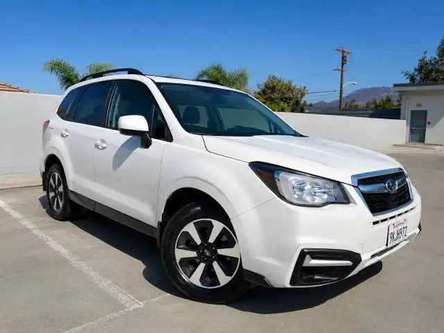 2017 Subaru Forester 2.5i Premium CVT's photo