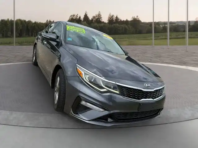 2020 Kia Optima LX AT's photo