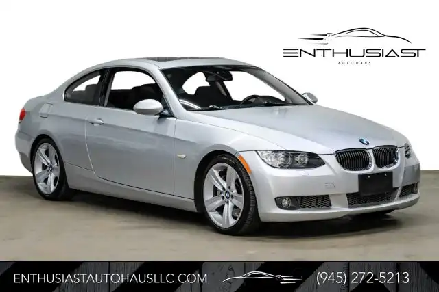 2008 BMW 3 Series 335i's photo
