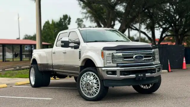 2017 Ford F-450 Lariat 4x4 Crew Cab 8' Box DRW's photo