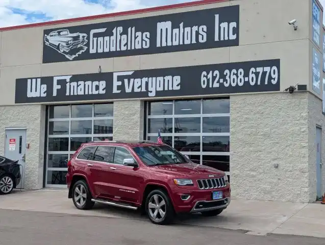 2015 Jeep Grand Cherokee Overland 4WD's photo