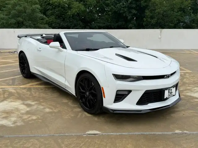 2016 Chevrolet Camaro 6.2 2SS Convertible's photo