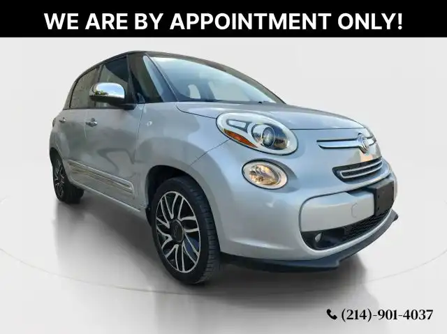 2015 FIAT 500L Lounge's photo
