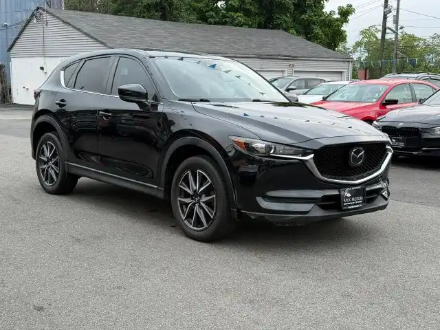 2018 Mazda CX-5 Touring Auto AWD's photo