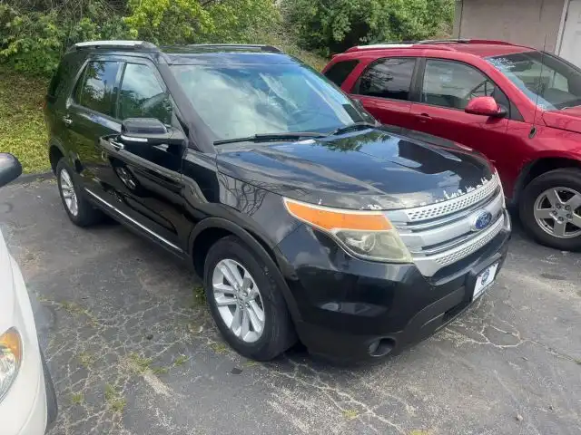 2013 Ford Explorer XLT 4x4's photo