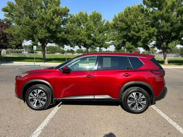 2021 Nissan Rogue SV AWD's photo