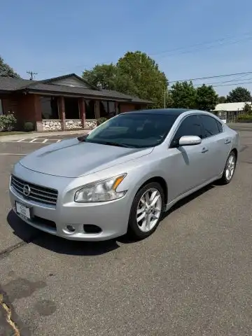 2011 Nissan Maxima 3.5 SV's photo