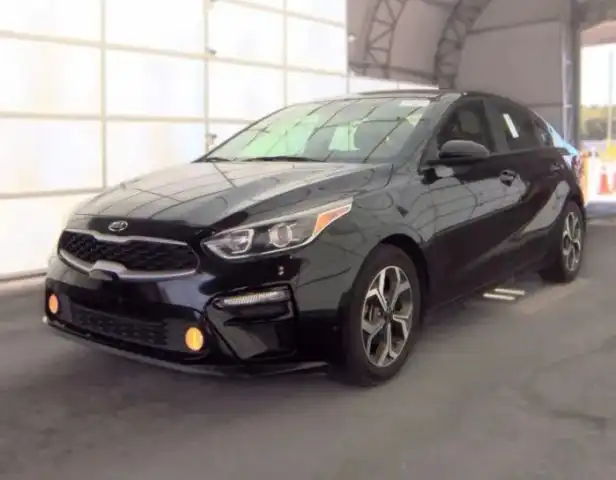 2020 Kia Forte LXS AT's photo