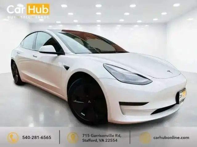 2023 Tesla Model 3 Base's photo