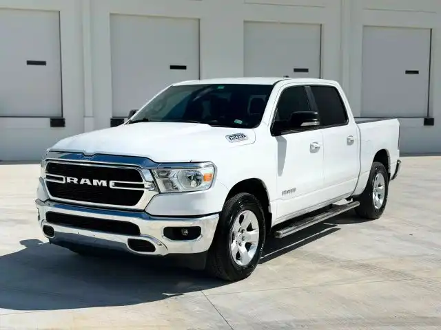 2021 RAM 1500 Big Horn/Lone Star 4x4 Crew Cab 5'7's photo