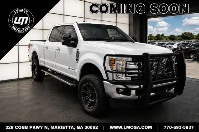 2017 Ford F-250 Lariat 4x4 Crew Cab 6-3/4' Box's photo