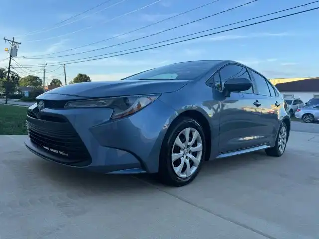 2024 Toyota Corolla LE CVT's photo