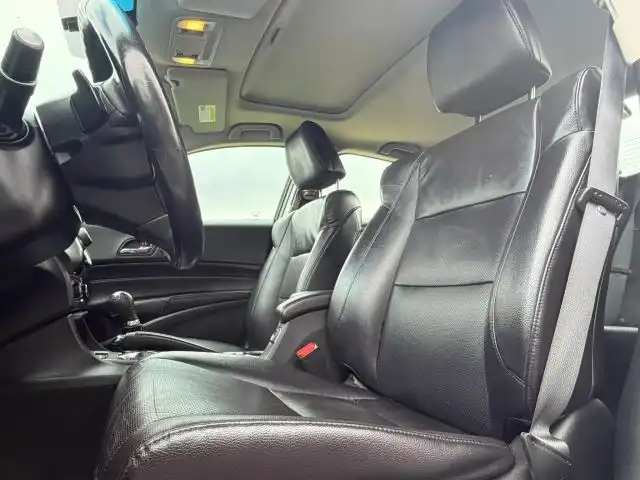 2013 Acura ILX Premium's photo