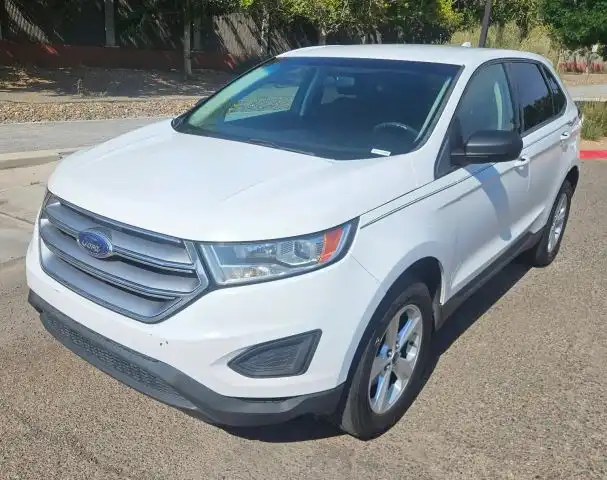 2017 Ford Edge SE's photo