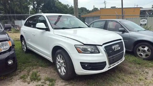 2012 Audi Q5 2.0T Premium quattro Tiptronic's photo