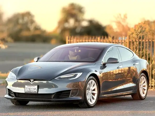 2017 Tesla Model S 75's photo