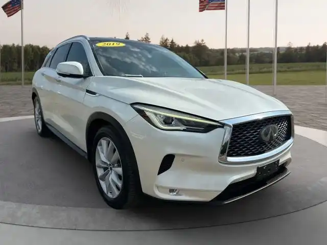 2019 INFINITI QX50 Essential FWD's photo