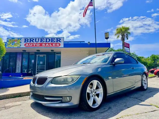 2011 BMW 3 Series 328i Coupe's photo