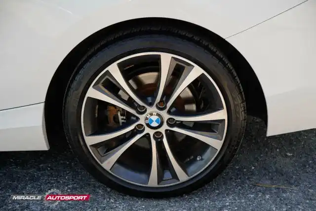 2017 BMW 2 Series 230i xDrive Convertible's photo